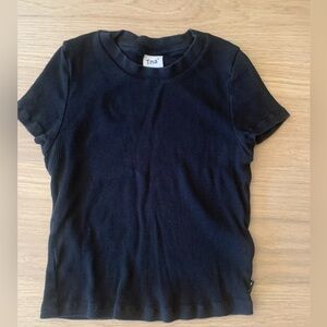 Black ribbed TNA baby tee